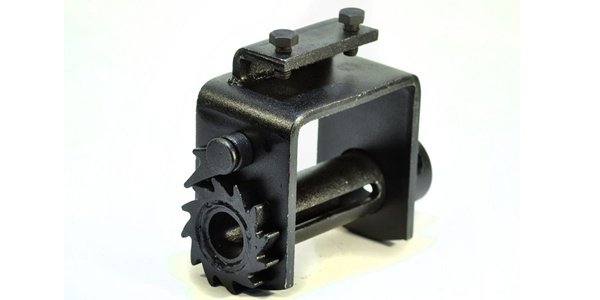 Malacate con Pernos para Faja de Poliéster